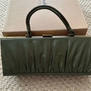 Lady bag. Vintage, spring green handbag. It’s an eye catcher! Dover USA.